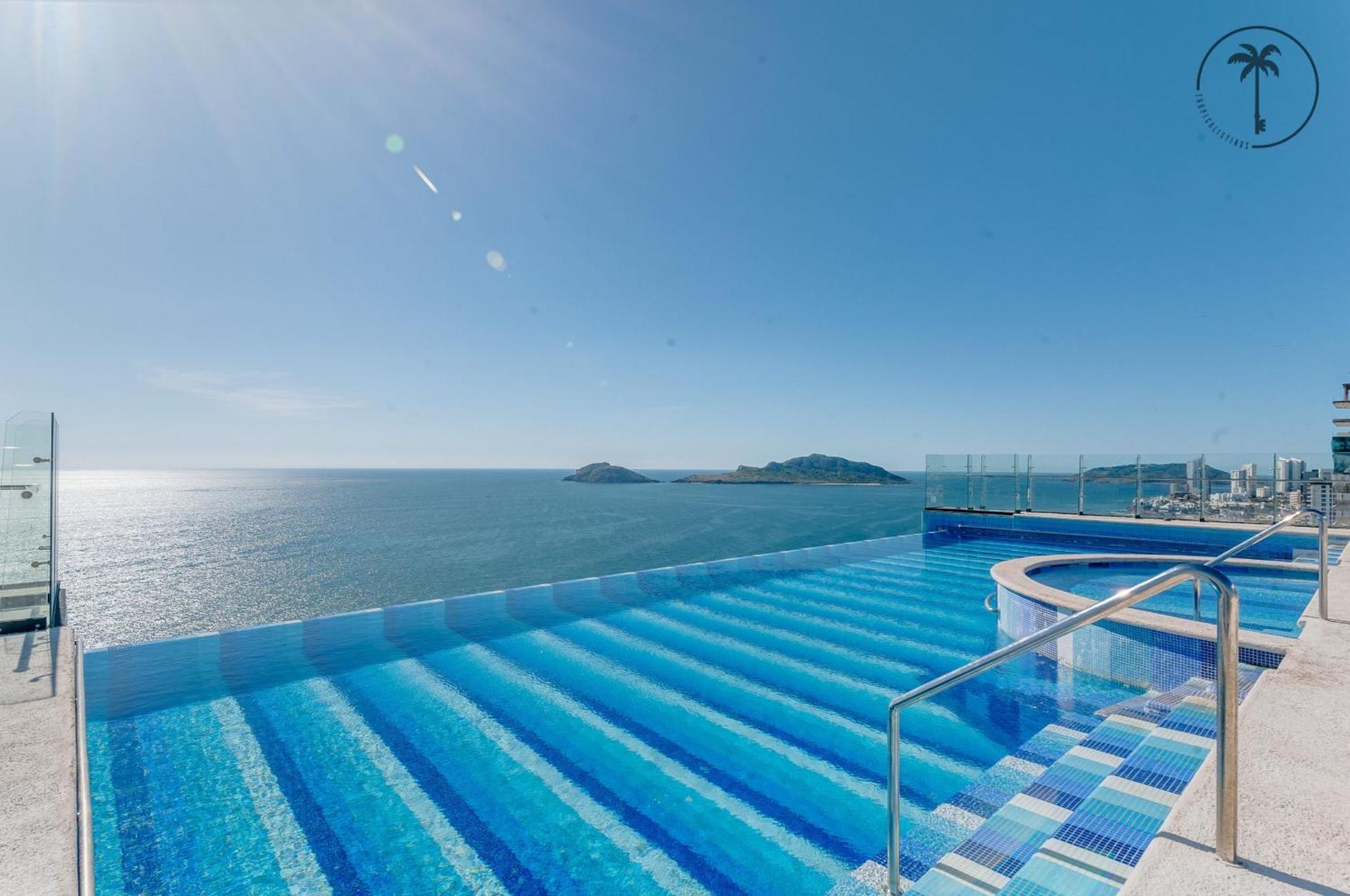 Condo Perico, Terraza con vista al mar de Mzt! Mazatlán Esterno foto